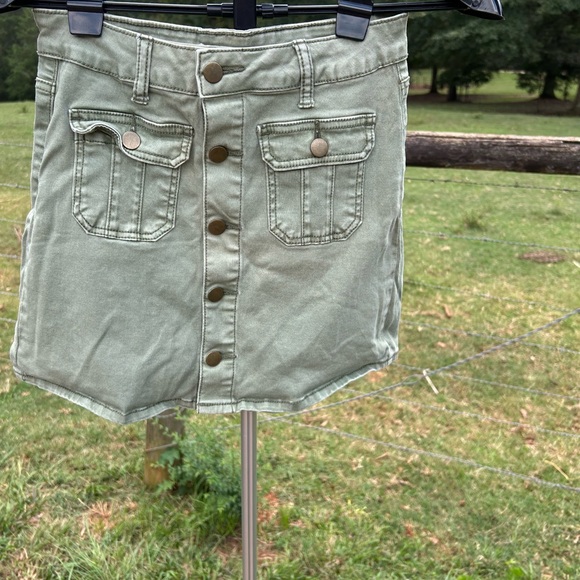 Altar’d State Button Skirt Size xs - Picture 1 of 7